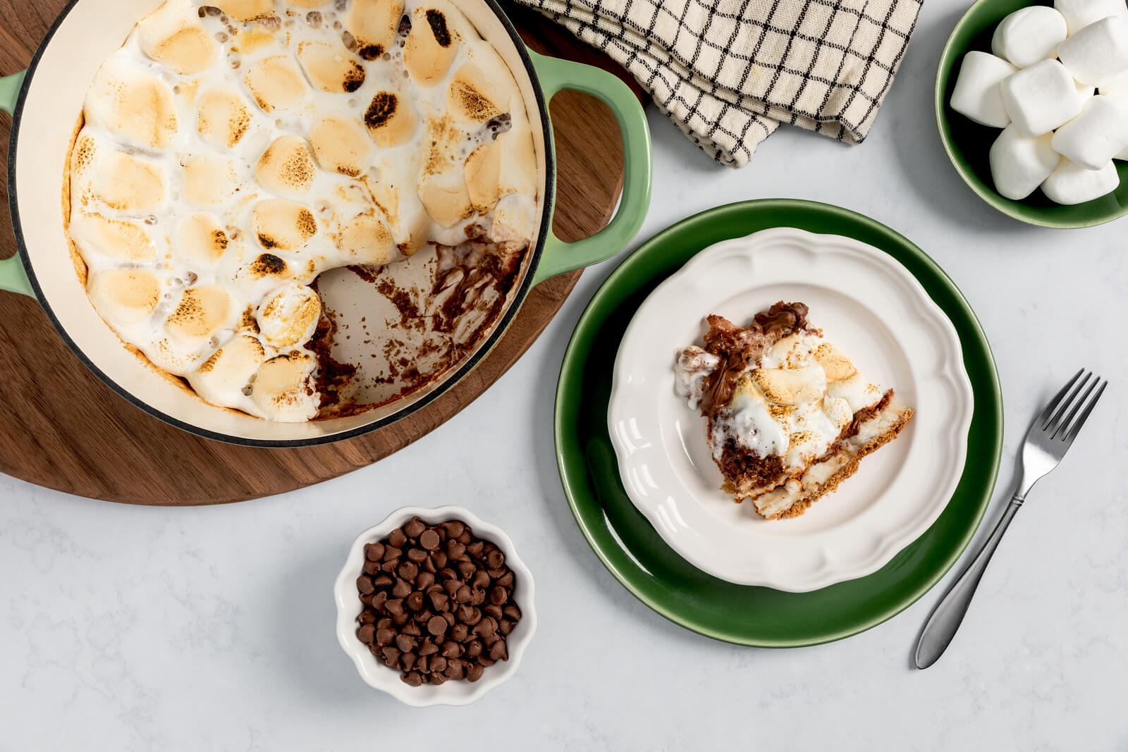 Dutch Oven S’mores Cake