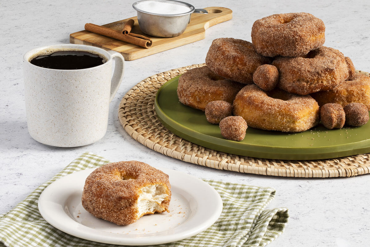 Air-Fryer Cinnamon Sugar Donuts